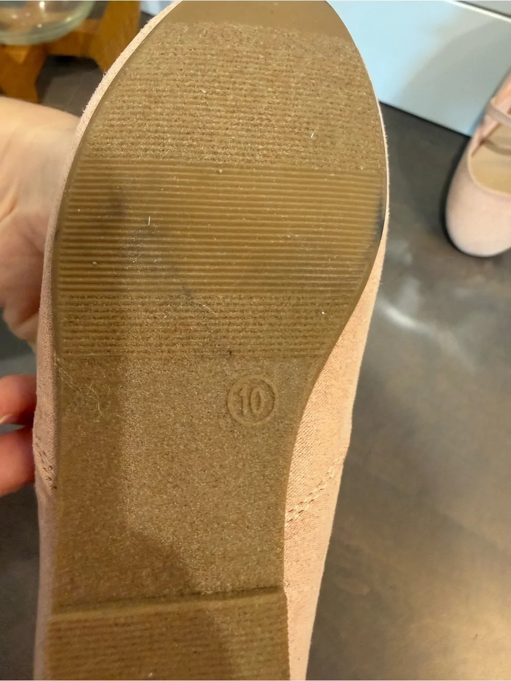 Old Navy Girls Nude/Blush Ballet Flats with Elastic Strap – Size 10